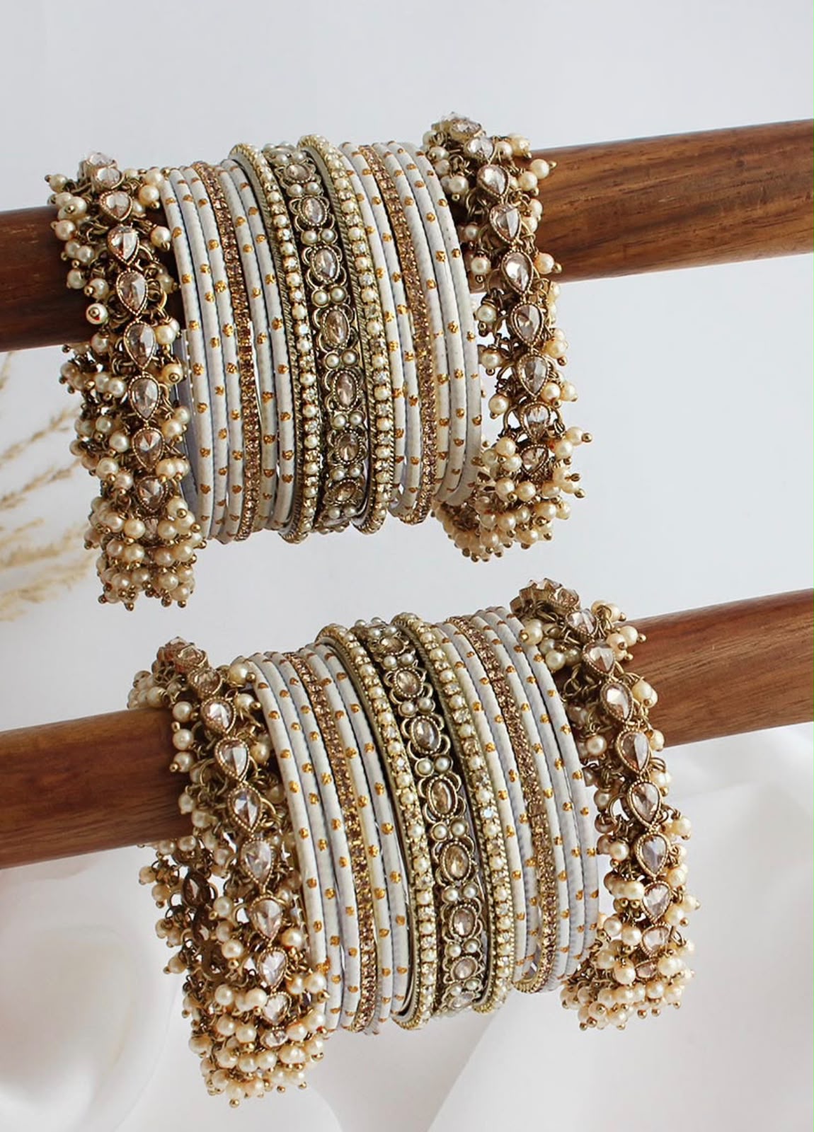 BANGLES