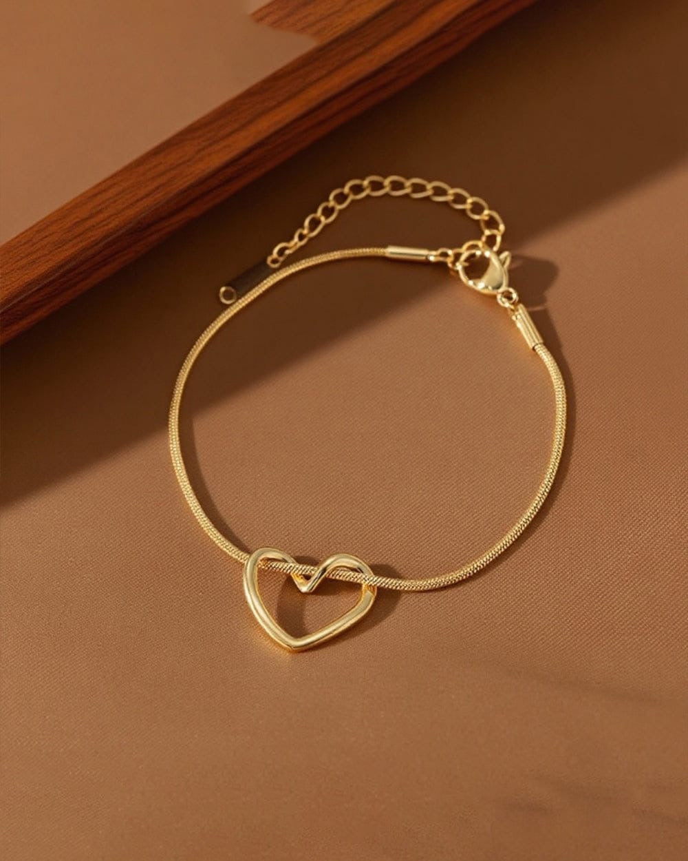 Eternal Loop Bracelet