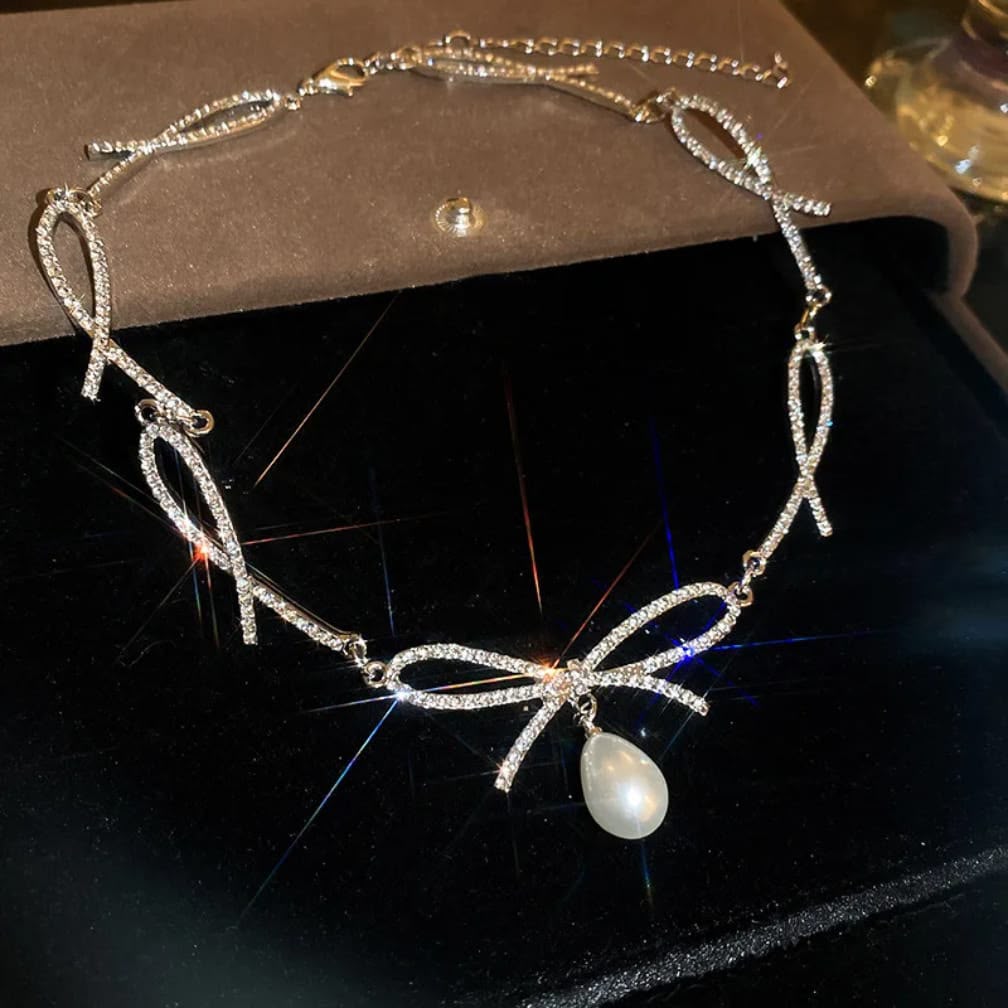 Bow Ribbon Pearl Necklace