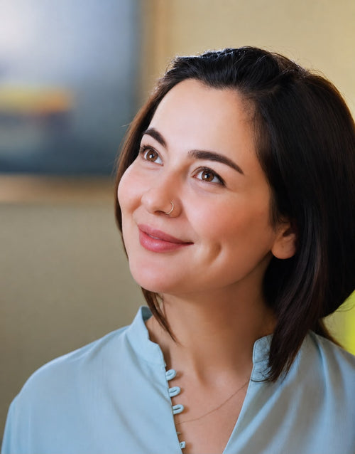 Hania Amir Nose Stud – Elegant Nose Pin for Women | ZewarDaan