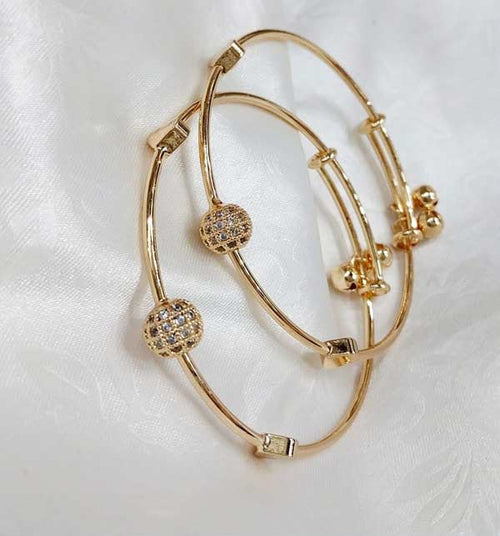 AURA BALL BANGLES